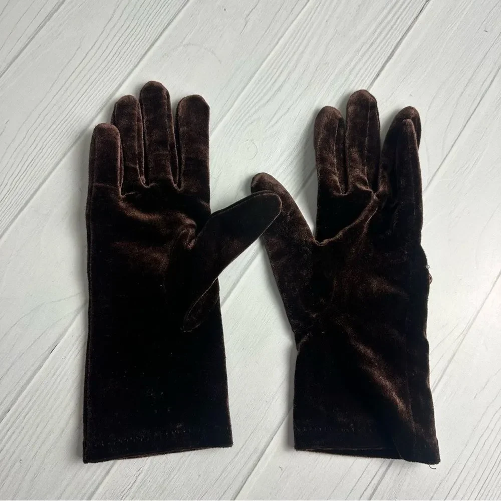 Vintage Style Brown Velvet Evening Gloves Floral Embroidered Beaded
